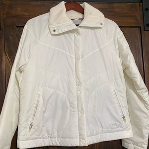 Nike light weight, zipper with snaps ivory jacket.